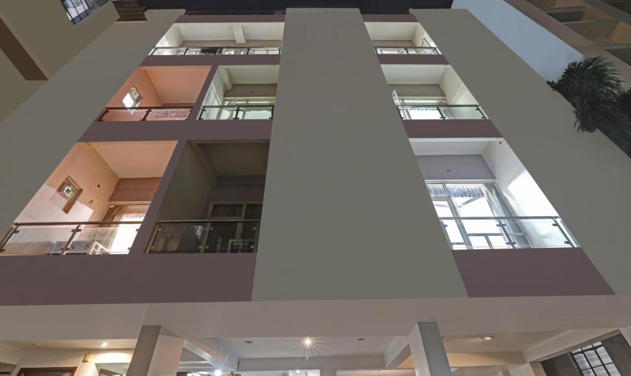 Hotel Itsy By Treebo - Global Lucknow